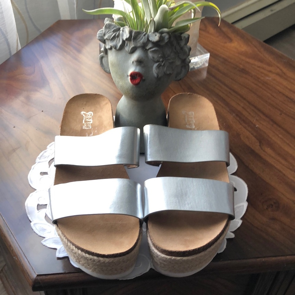 Brash Silver espadrilles - Picture 1 of 5